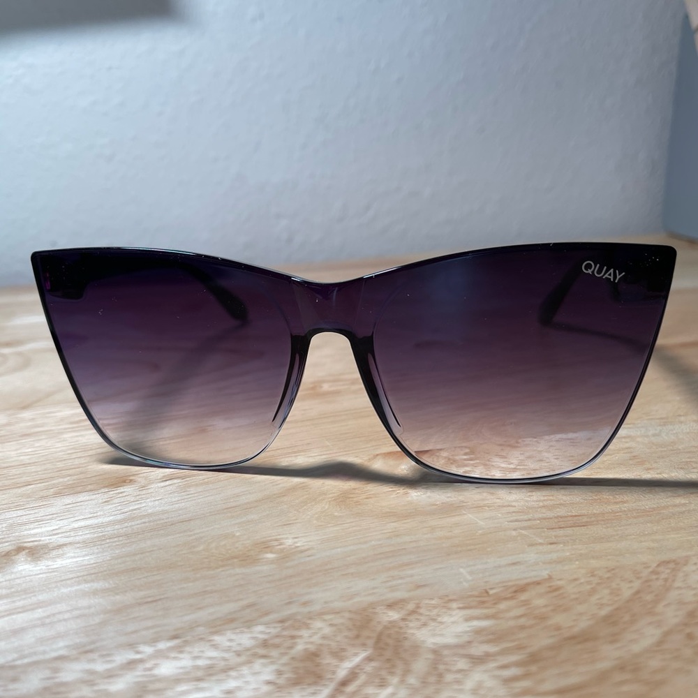 Quay Australia Come Thru - Black Fade NEW